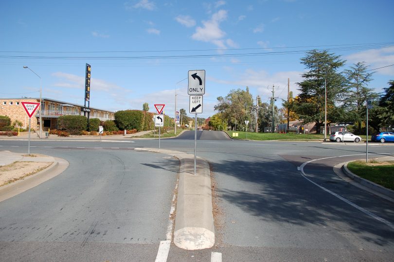 Intersection of Crawford and Antill streets in Queanbeyan.