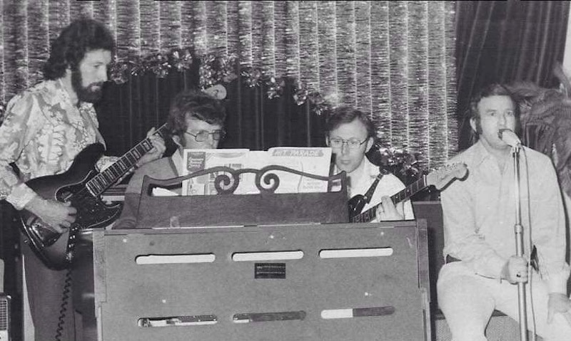 Bill Griffin (right) performing with The Ramblers.