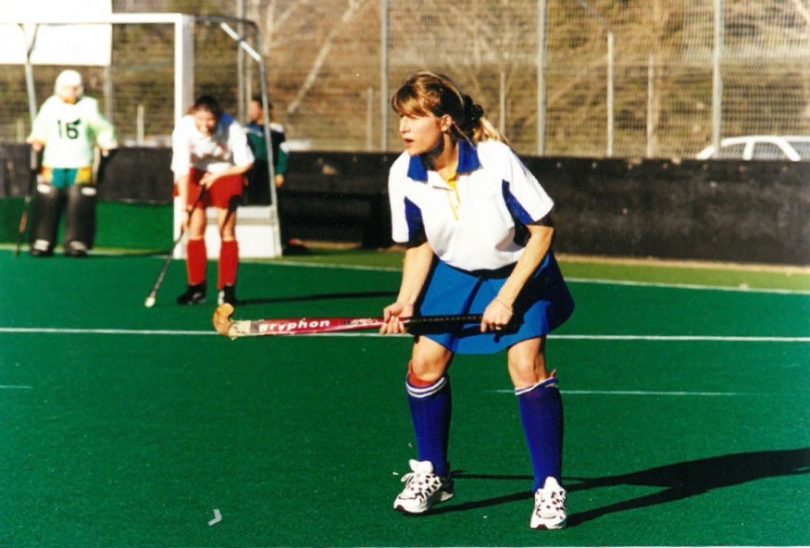Robin Duff playing hockey