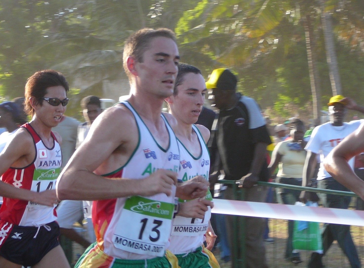 Martin Dent with David McNeill in the 2007 World Cross Country event