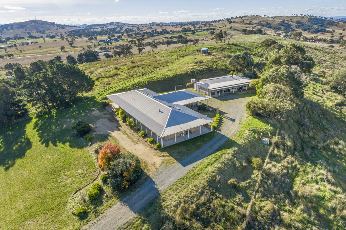 1735 Old Cooma Road 