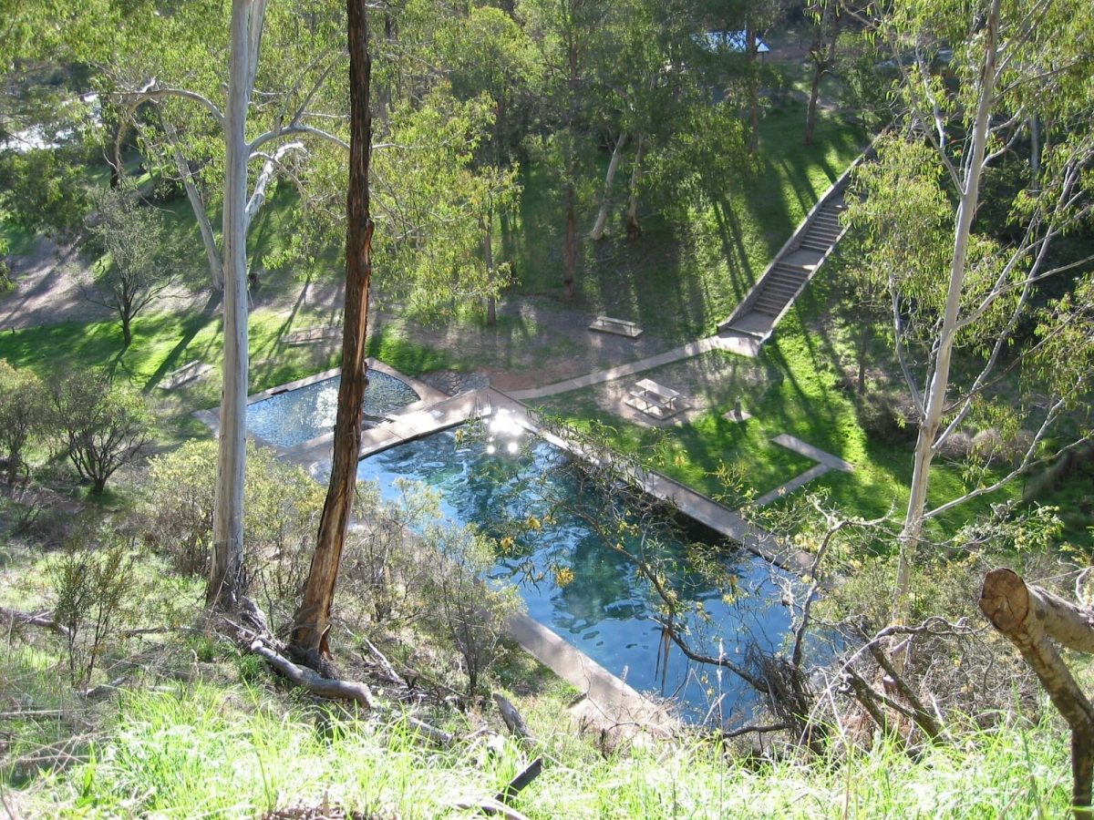 Yarrangobilly Caves geothermal pool