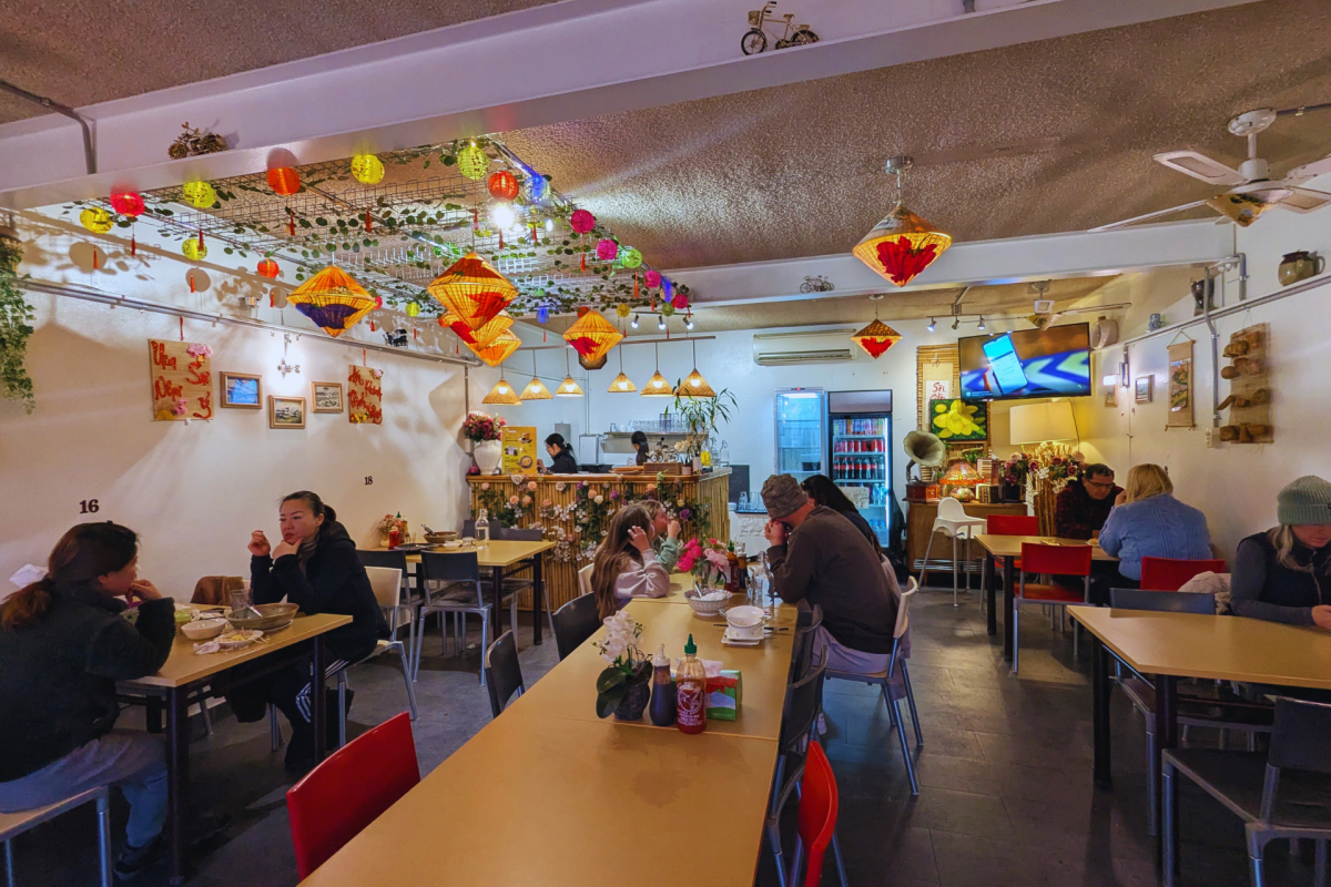 Inside Sai Gon Pho with diners.