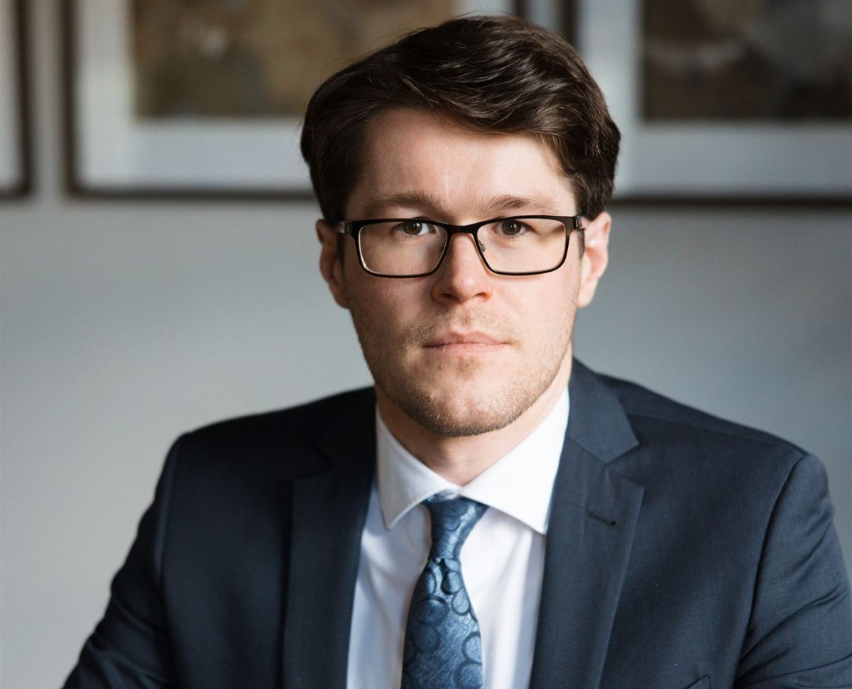 Headshot of DDCS lawyer James Drury