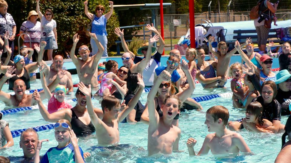 Time running out on contentious Batemans Bay Aquatic Centre debate