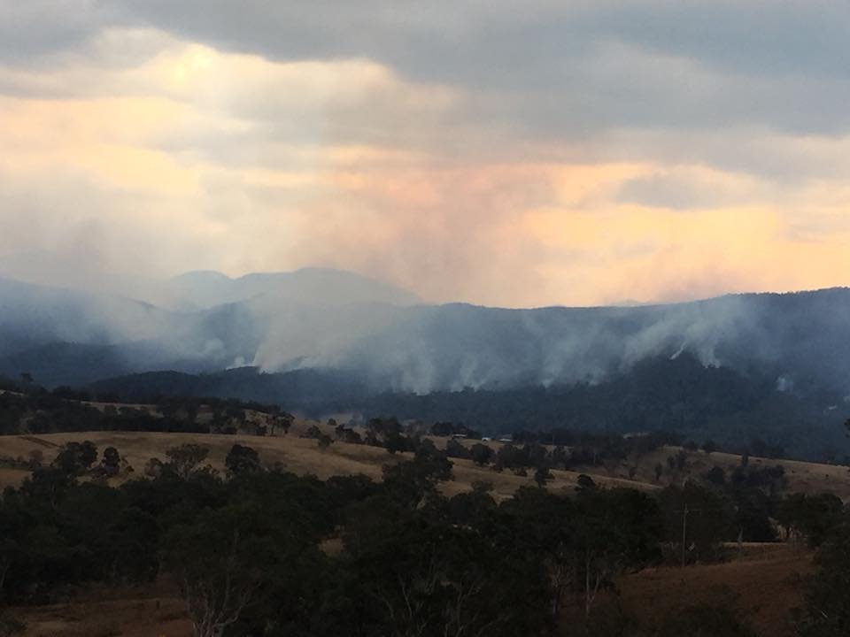 The Yankees Gap Fire has grown to almost 6,000 hectares over the last 6 days. Photo: Daniel A Osborne Facebook. 