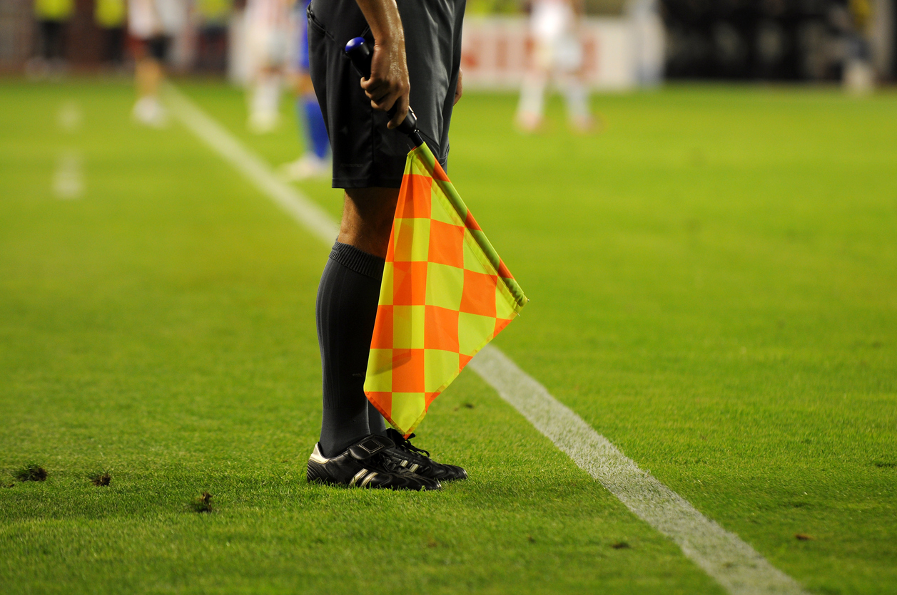 Should referees be paid more to officiate men's matches?