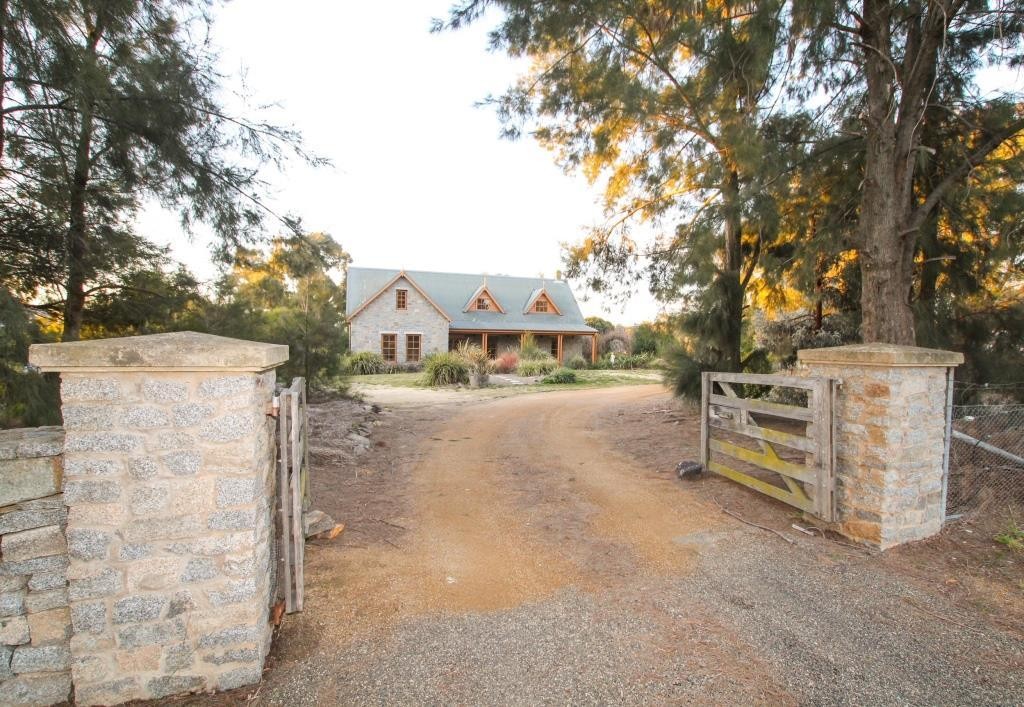 Magnificent hand-crafted stone home on the market in the charming town of Boorowa
