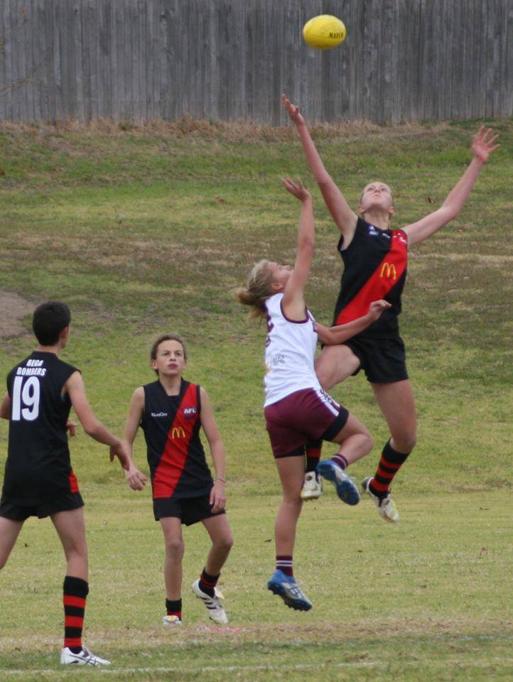 Amelie Gautier, going for the ball with the Bega Bombers. Photo: Bega Bombers Facebook.