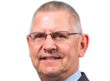 Ex-Goulburn mayor says he’ll run whether the Liberals want him or not