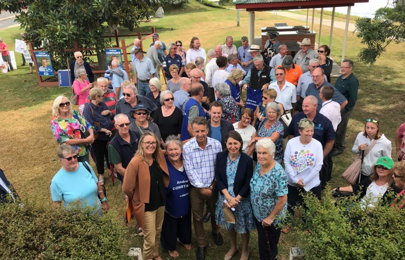 Mayor Liz Innes with Andrew Constance and Gladys Berejiklian and supporters at the Prices Highway announcement. Photo: Alex Rea.
