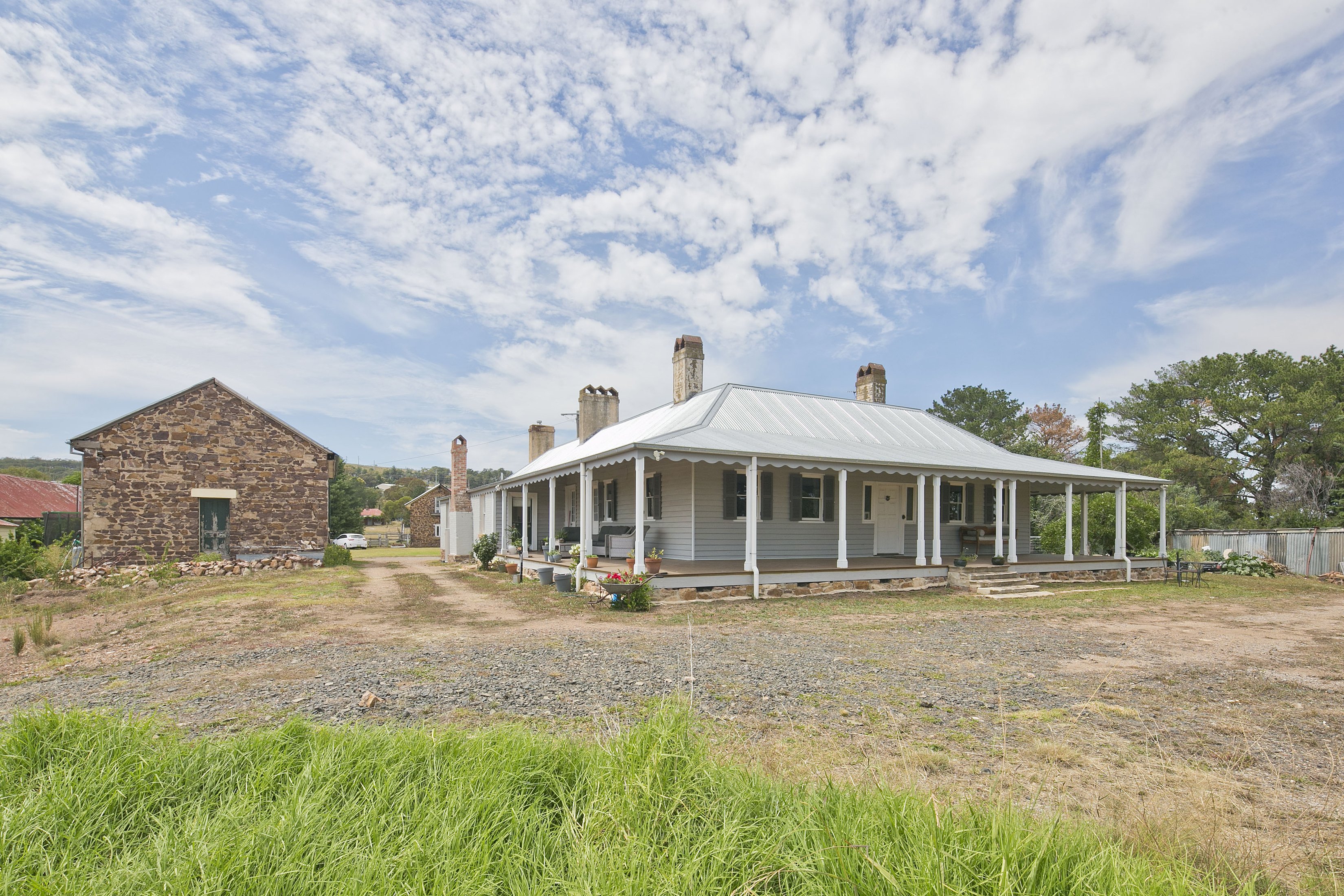 Steeped in convict history, Goulburn’s Lansdowne Park goes up for auction