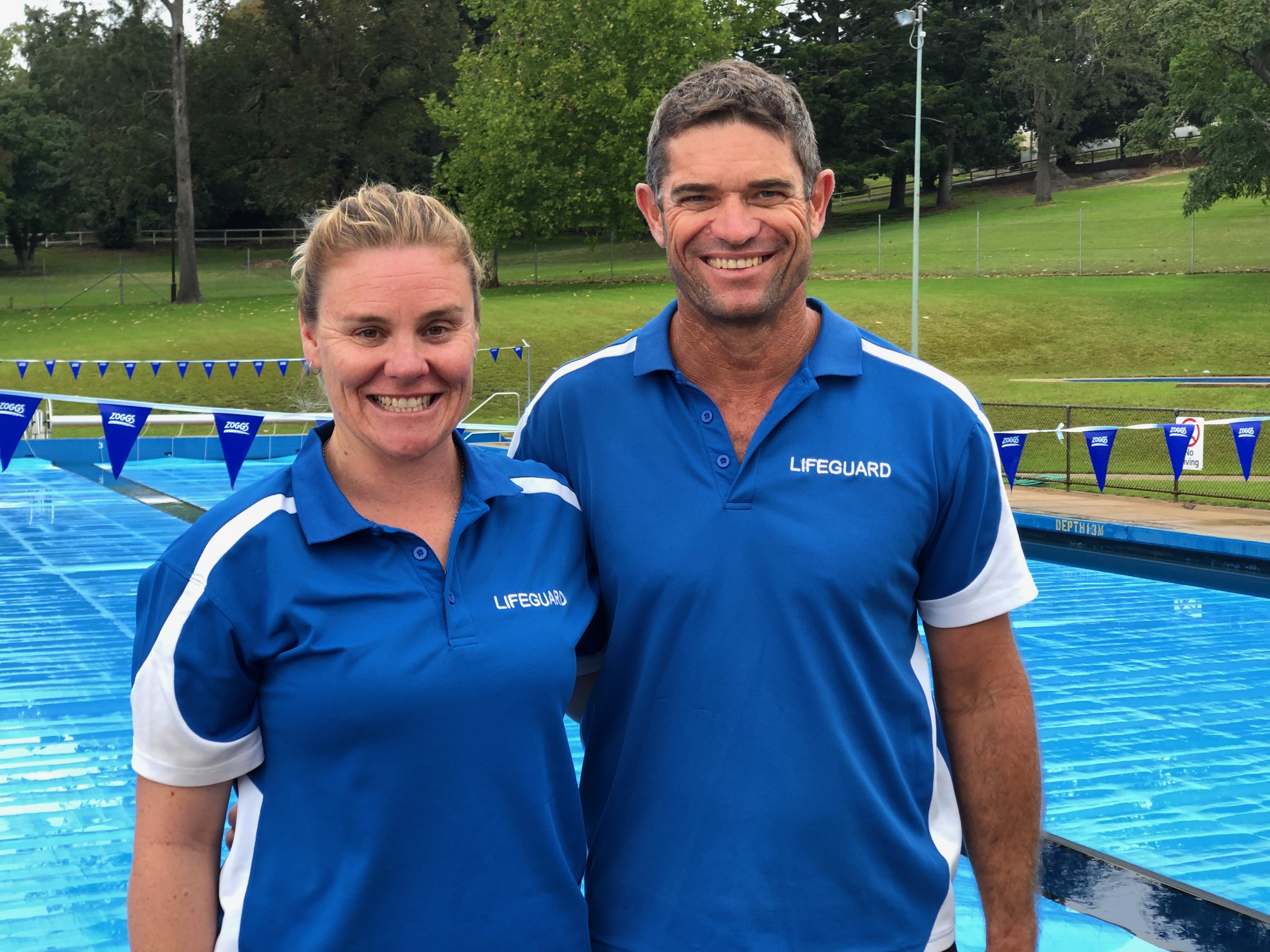 Record season at Bega Pool as community dives in with Mark and Zoe