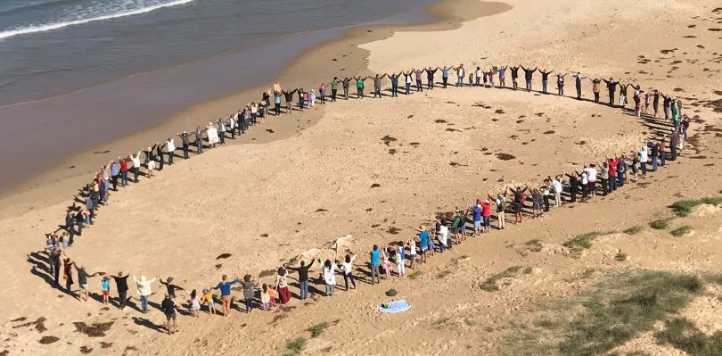 Hands Across the Sand South Broulee Sat 11 May 2019 Photo: Alex Rea
