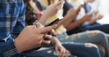 Laws coming to ban children and young teenagers from accessing social media