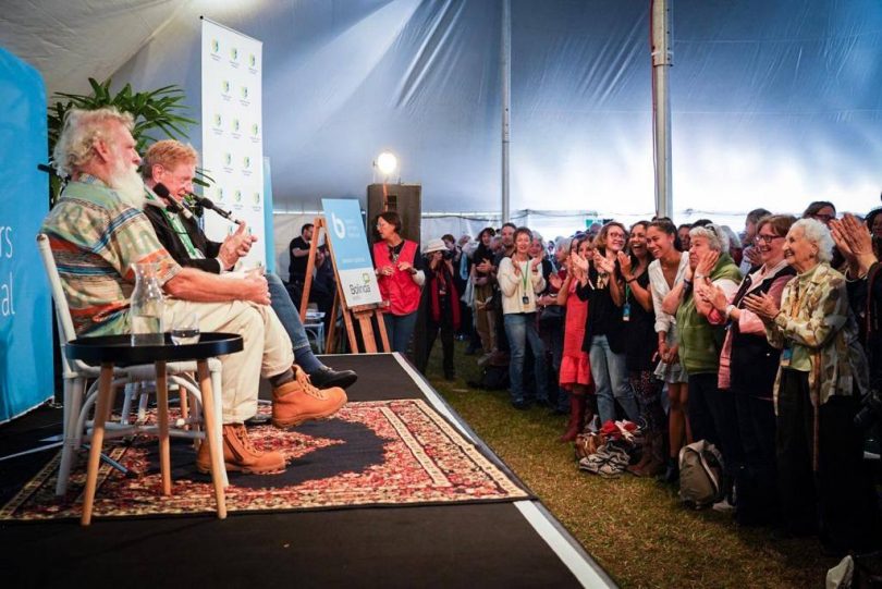 A standing ovation for Bruce Pascoe. Photo: Byron Bay Writers Festival Facebook.