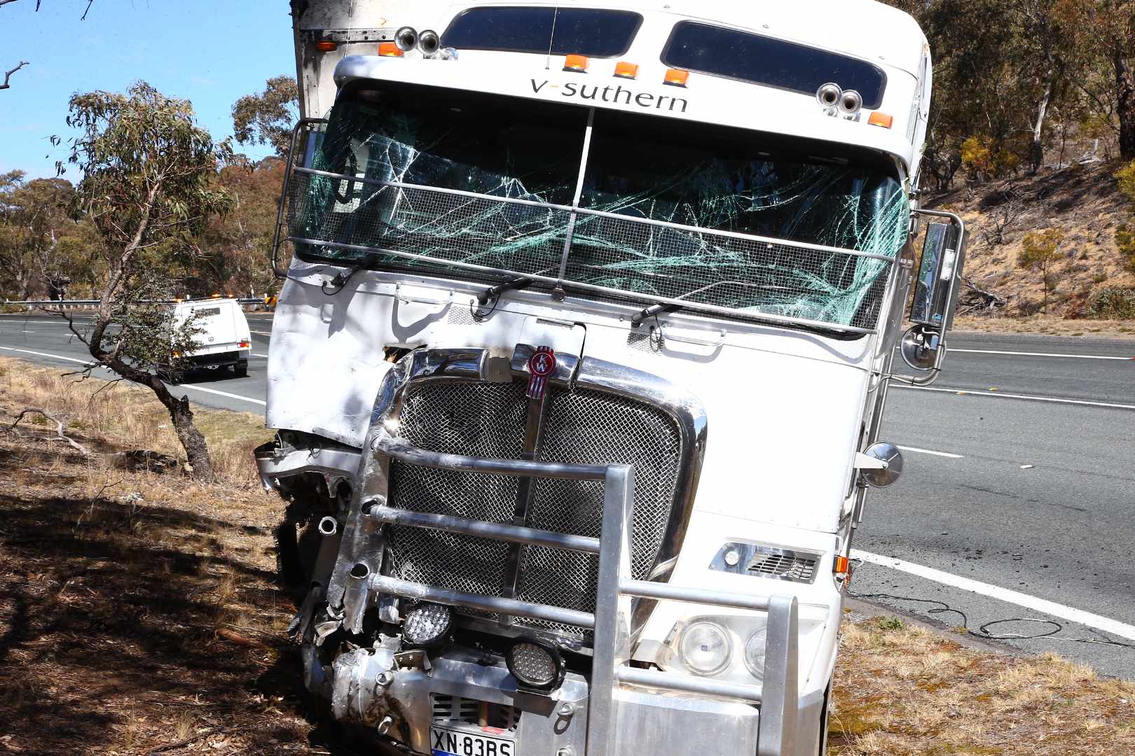 Fatal collision closes Monaro Highway in both directions