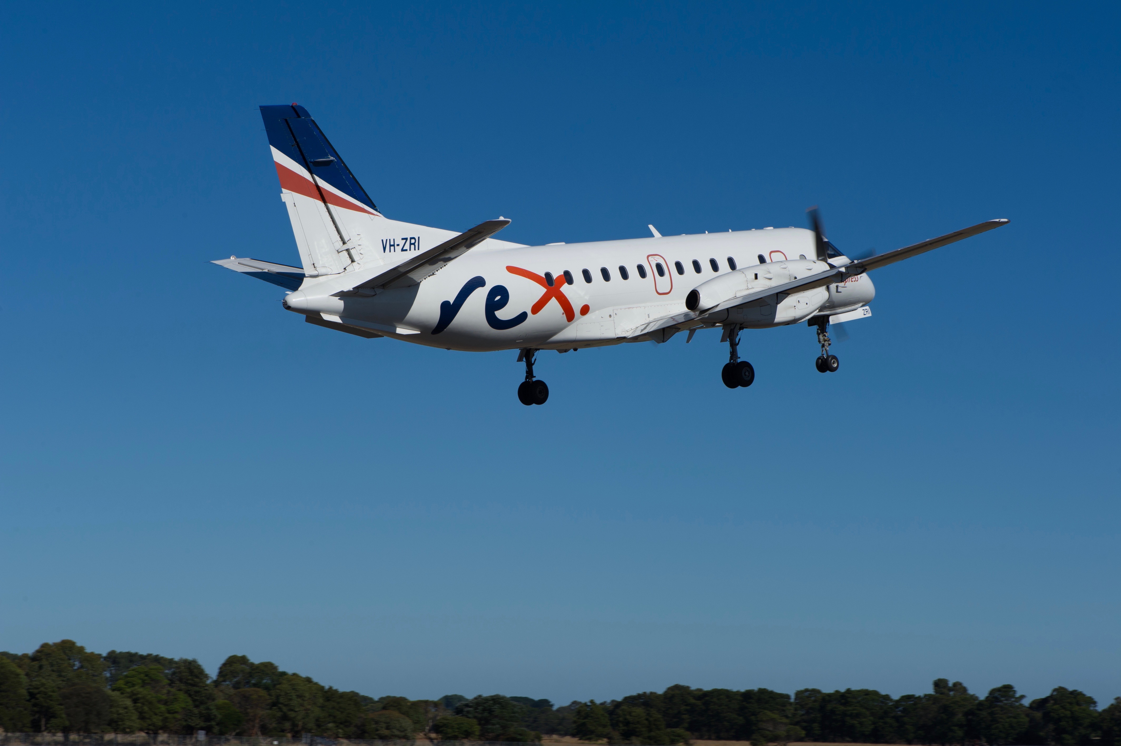 Rex cuts services to Merimbula, Moruya amid aviation downturn