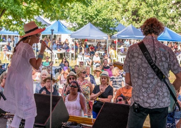 Tumbarumba fires up for festival with Kate Ceberano