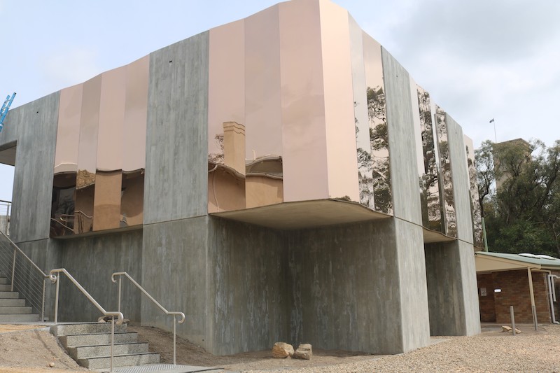 Exterior of Rocky Hill War Memorial and Museum in Goulburn.