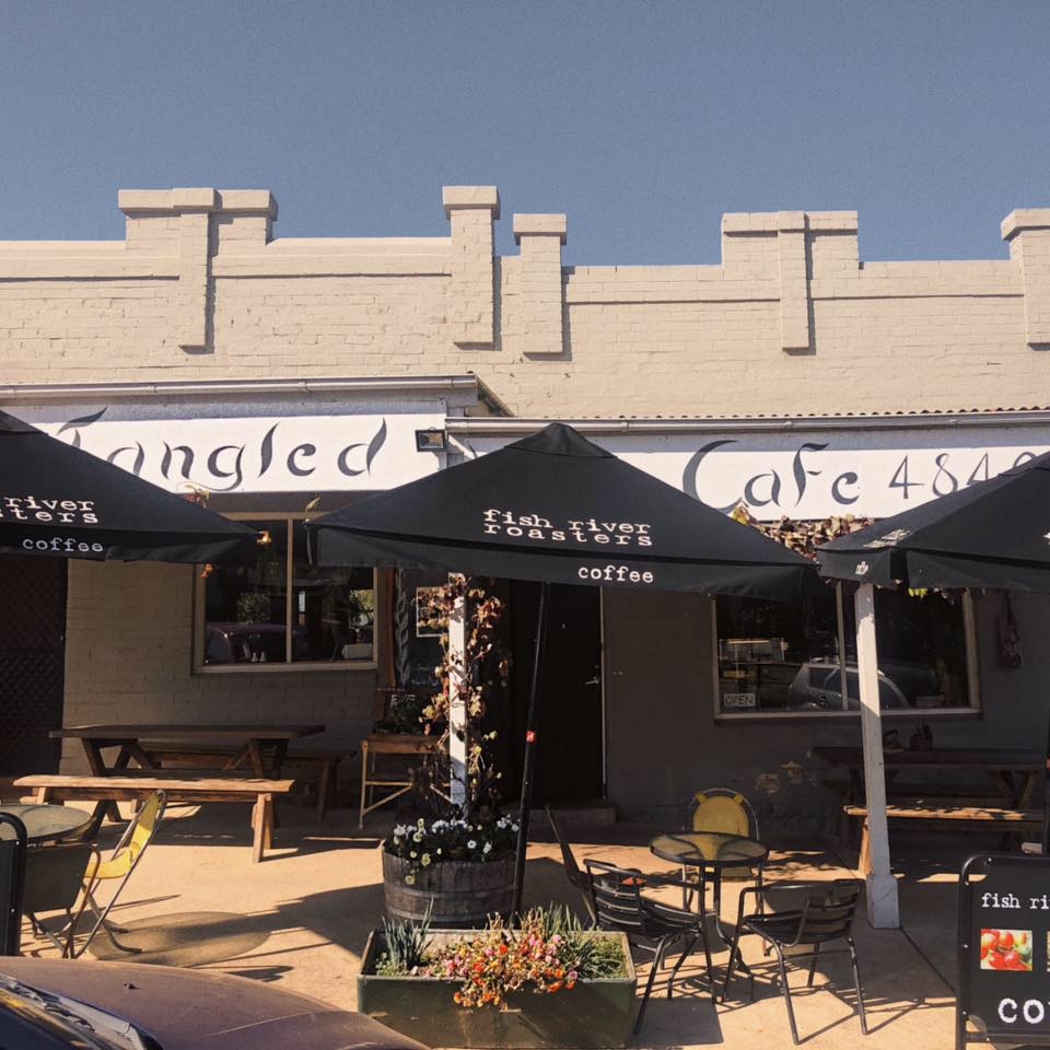 Firefighters battle blaze at Tangled Vine Cafe in Taralga