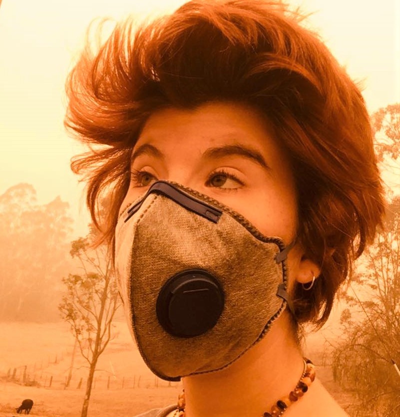 Mikki Boffa wearing musk during bushfire.