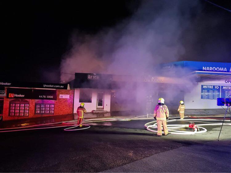 'Devastating': River of Art works destroyed in Narooma shop fire