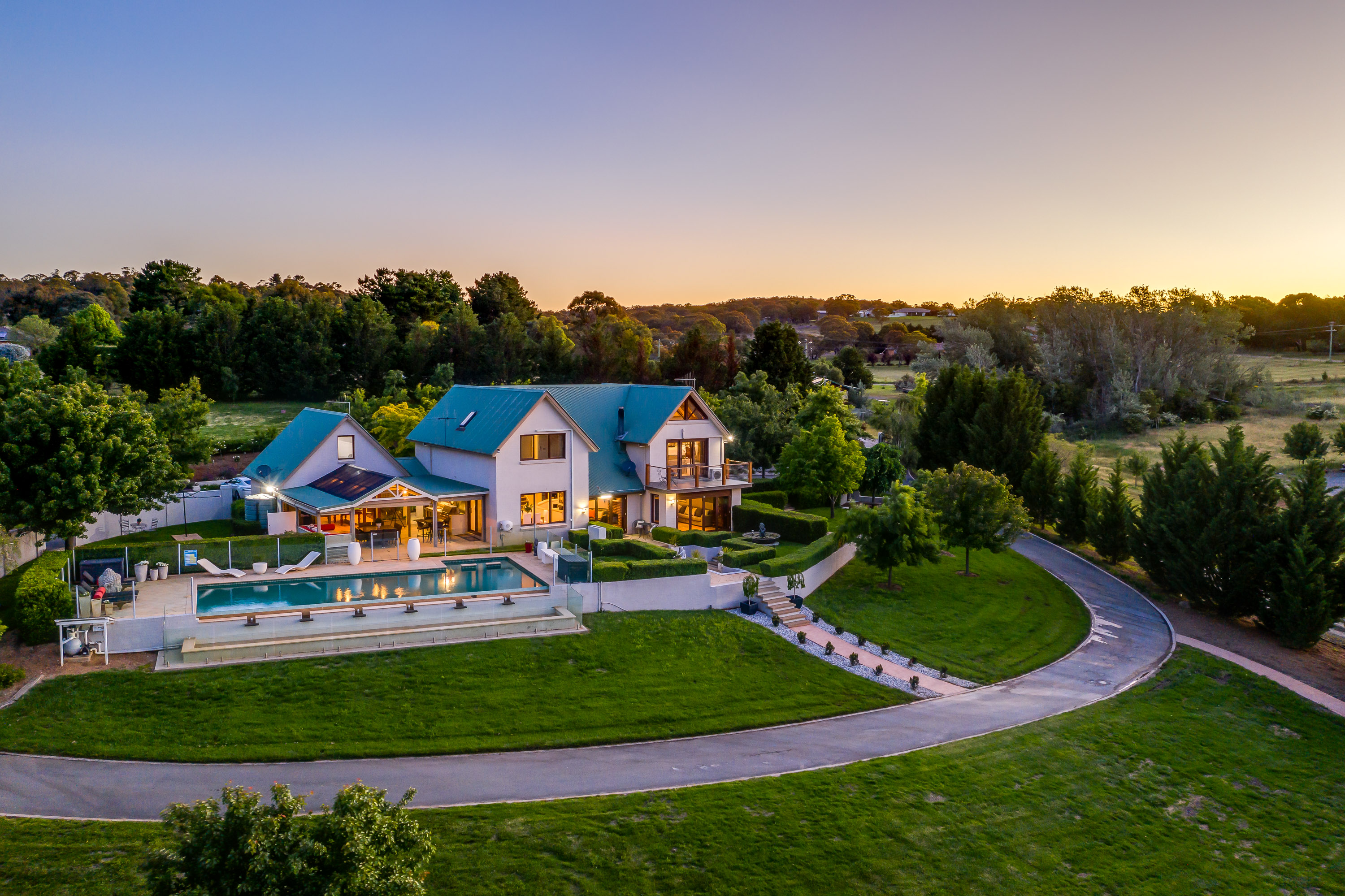 Luxurious Goulburn garden estate and residence provides real self sufficiency