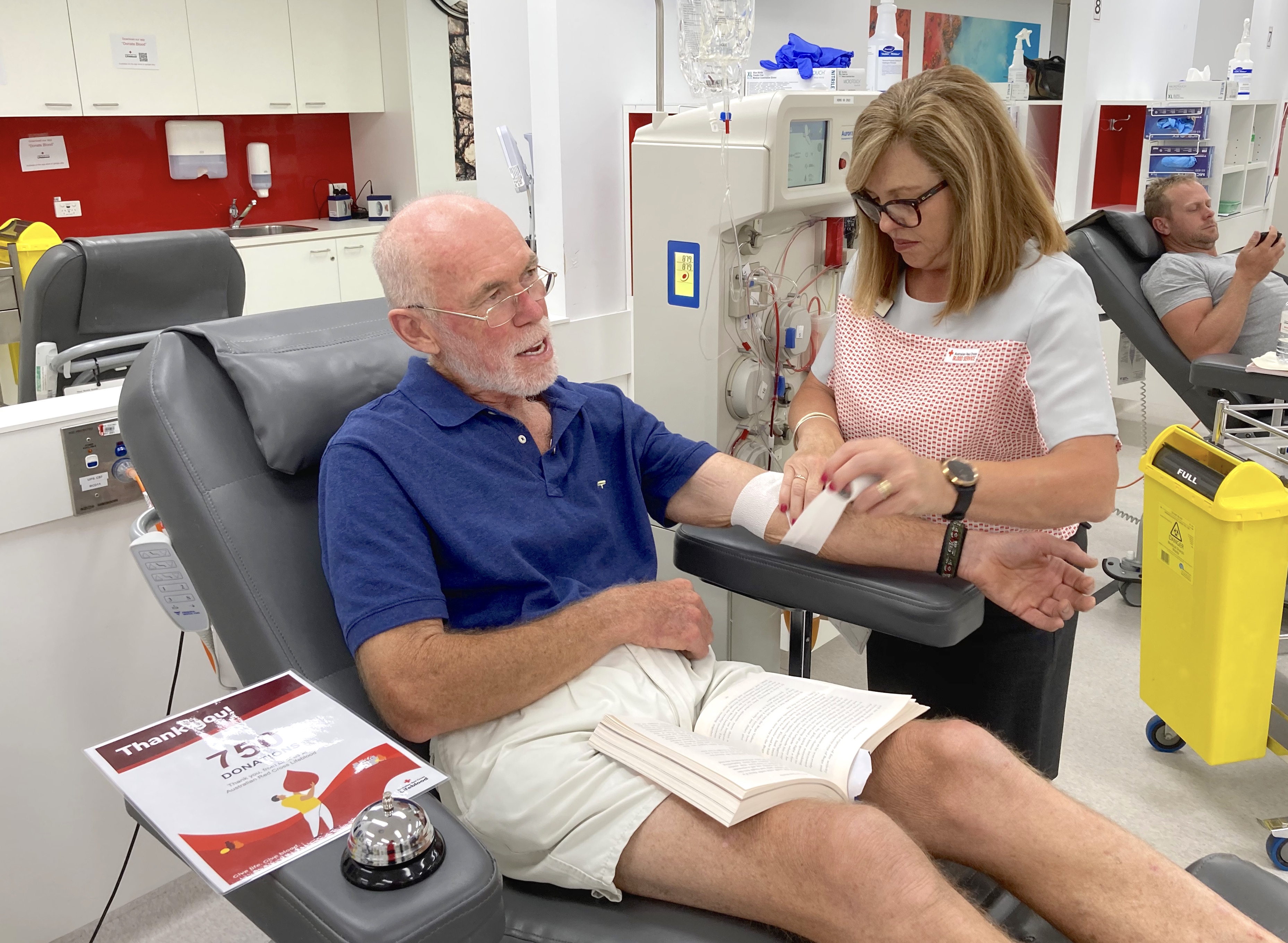 Bermagui man makes his 750th blood donation in Canberra
