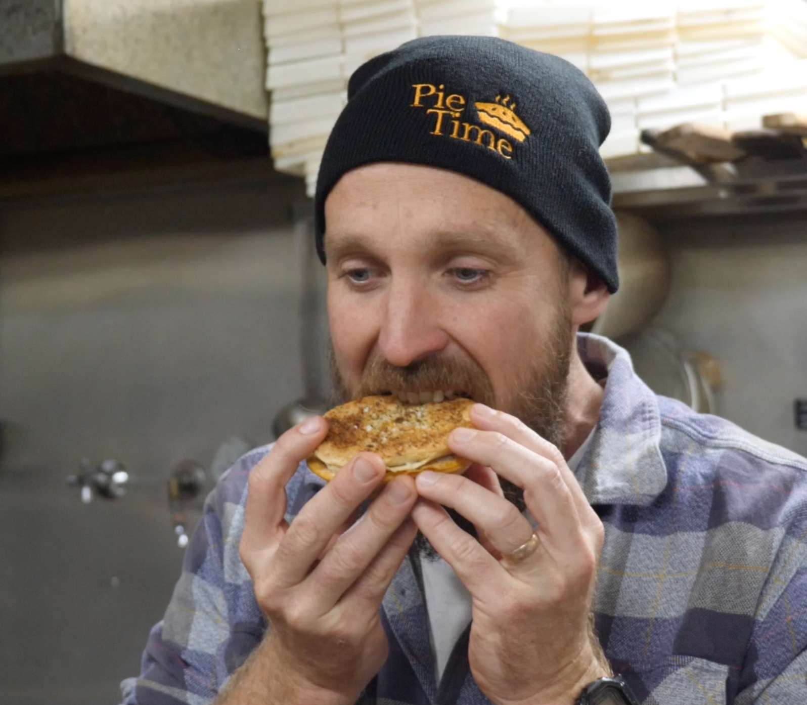Paul West rolls up his sleeves for Sapphire Coast's pie month