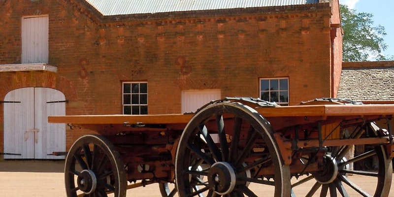 house and cart