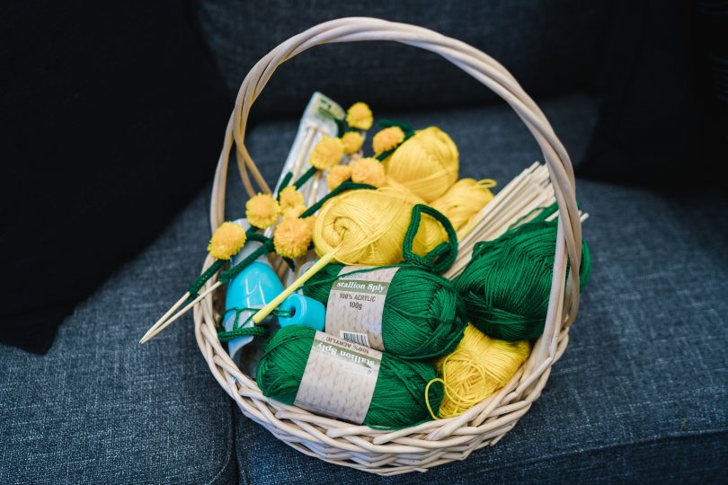 Wattle kit comprising green and yellow wool