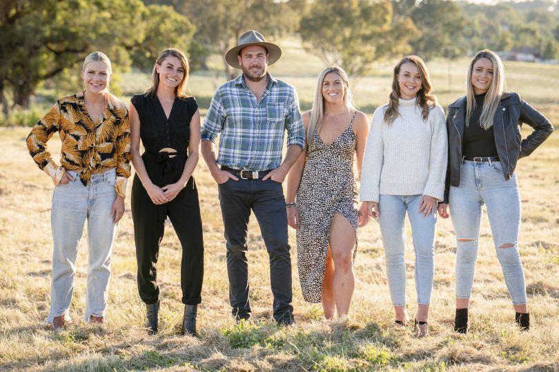 Andrew Guthrie with 'Farmer Wants a Wife' contestants Rachael, Jess, Ash, Caity and Lucy