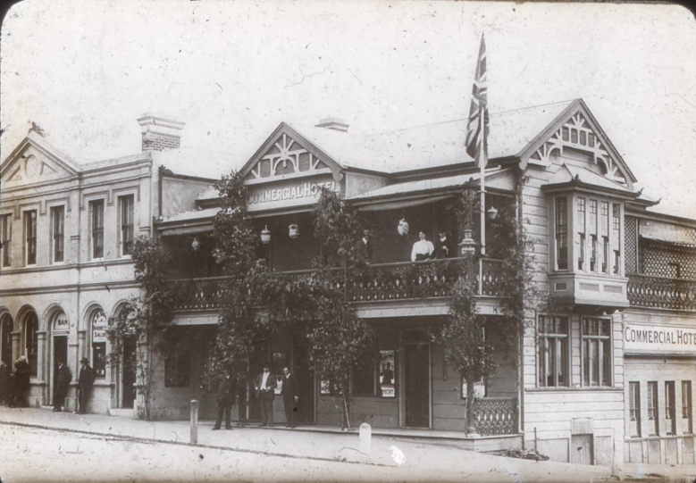 Historical photo of Commercial Hotel in Bega
