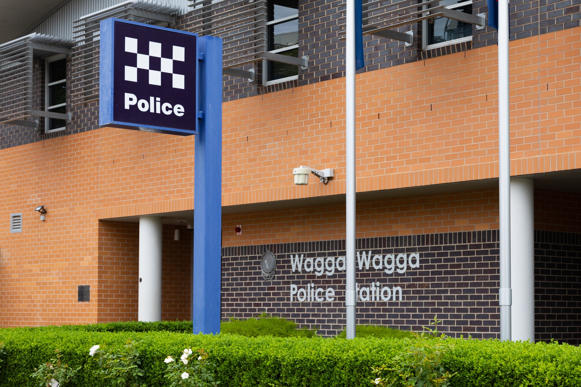 Four men charged over alleged drug deals in Wagga hotels