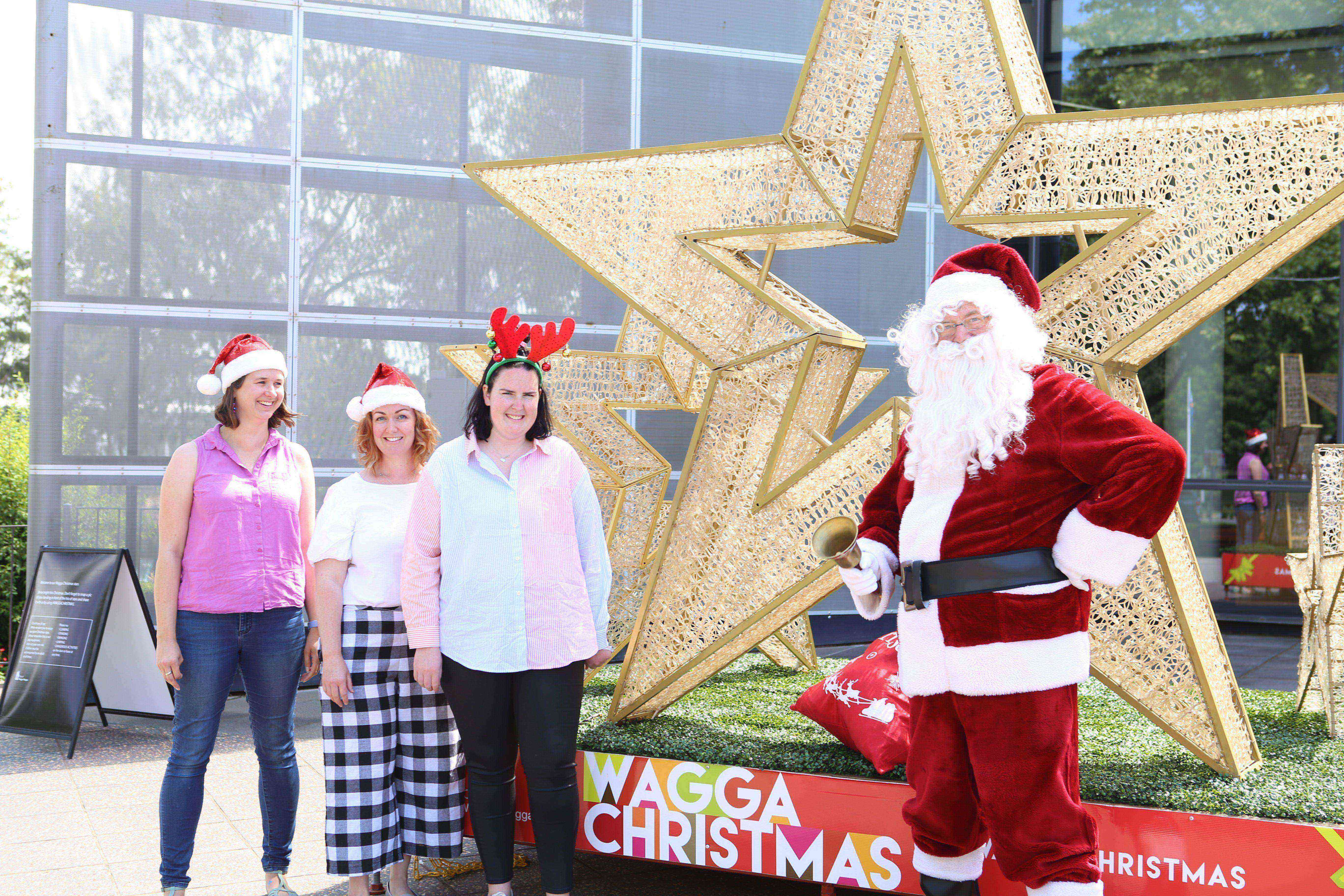 No sleigh for Santa as he jingles into Wagga this year