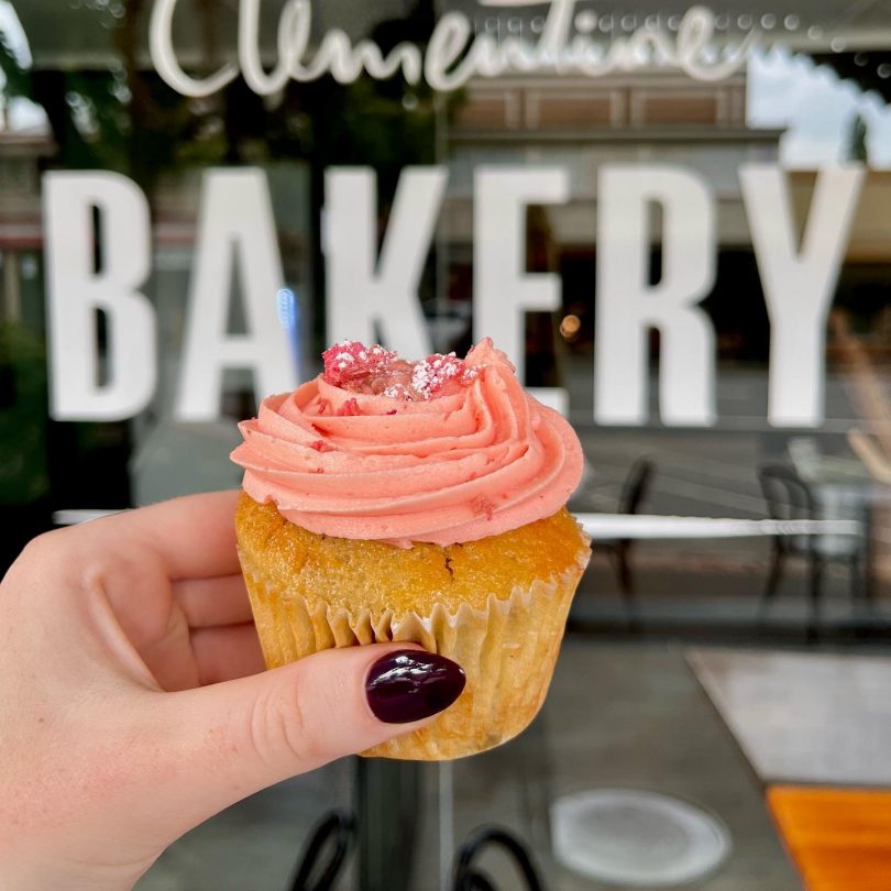 Cupcake from Clementine Bakery