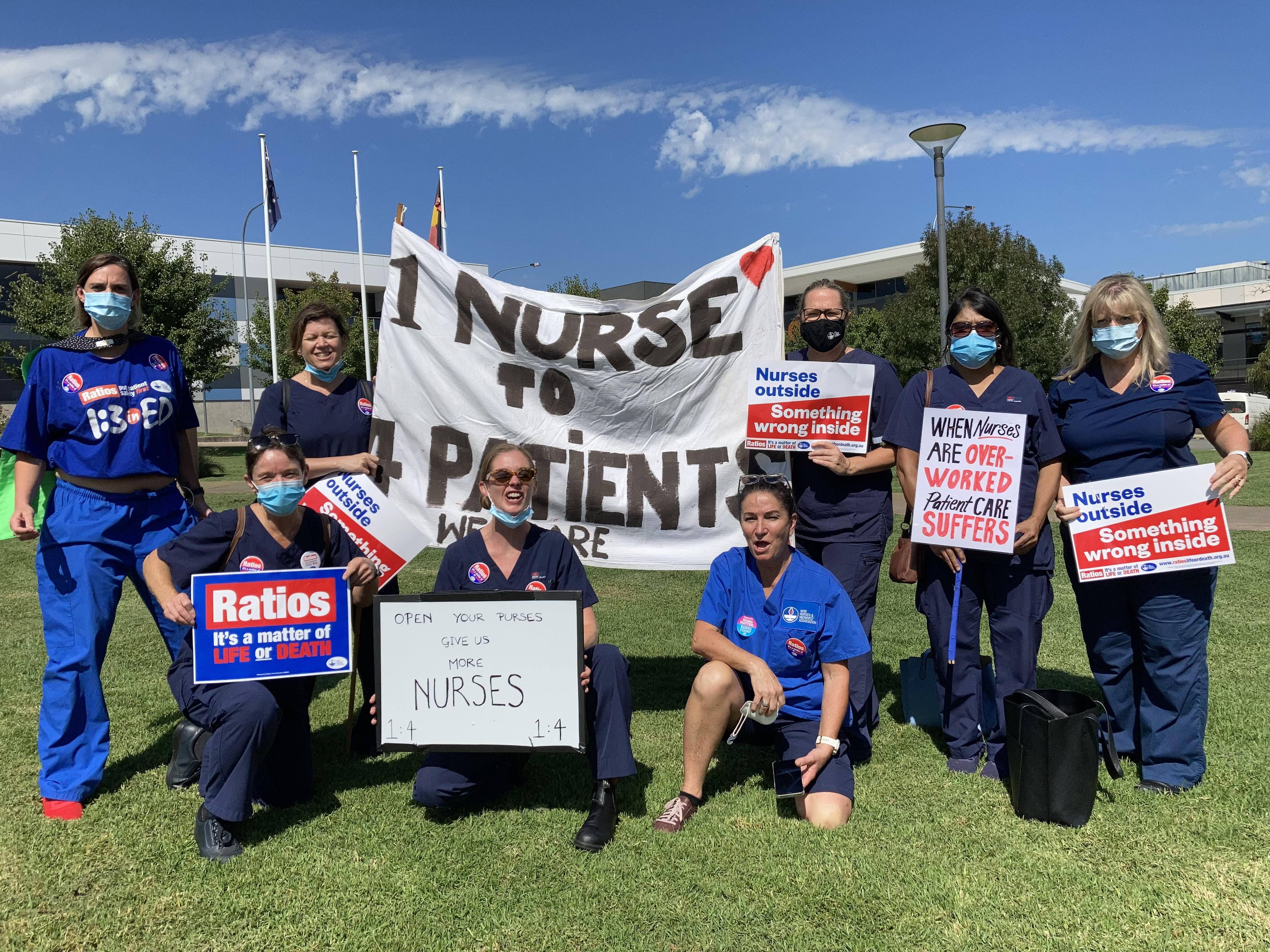Batemans Bay rally: Exhausted southern region nurses to walk out for second time in six weeks
