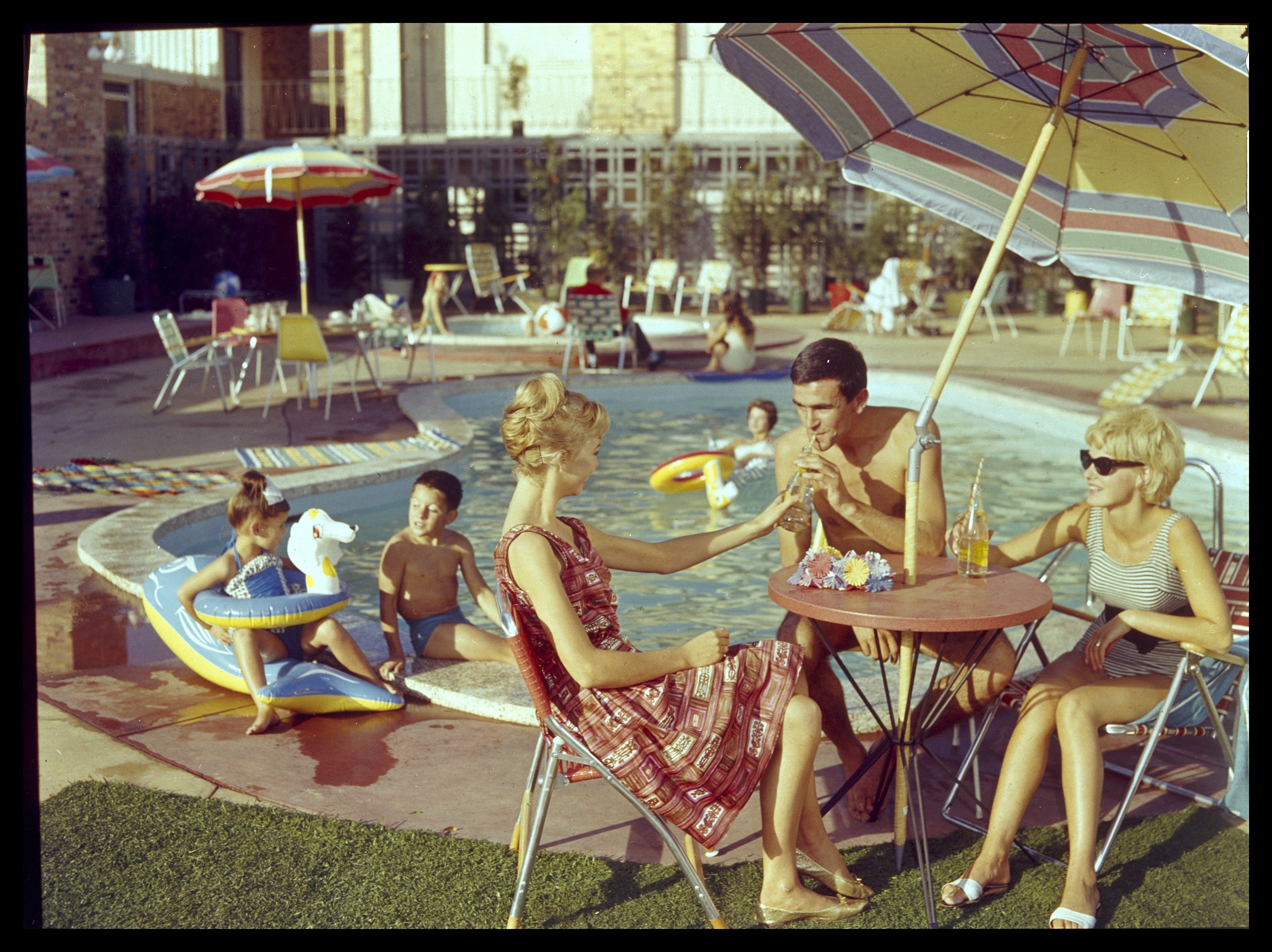 Archives exhibition uncovers the magic of motels, kidney-shaped pools and Continental breakfasts