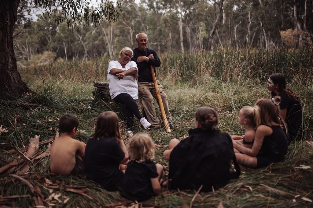 Aboriginal elders teach children