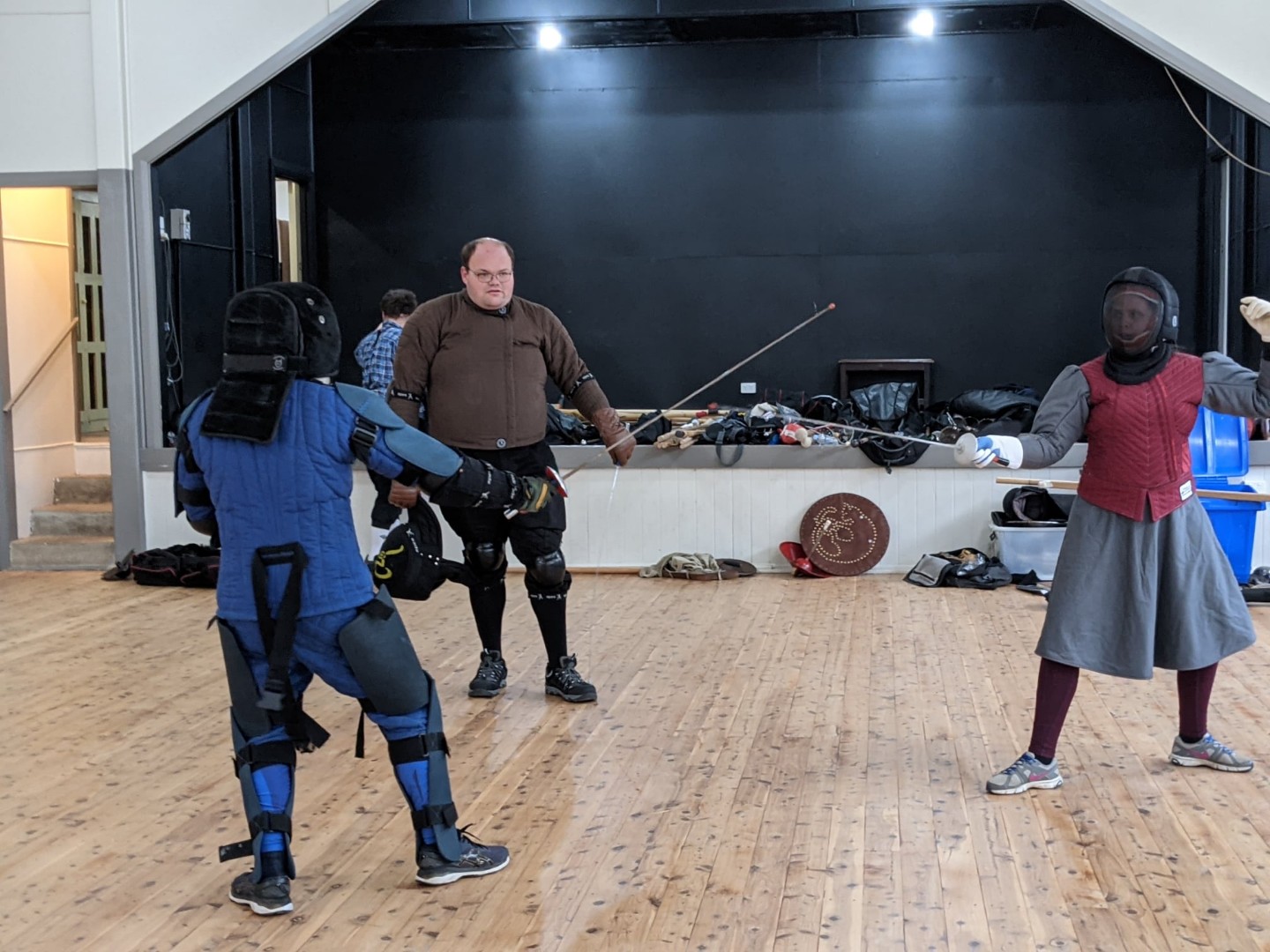 Gunning cut out to be perfect venue for sword show