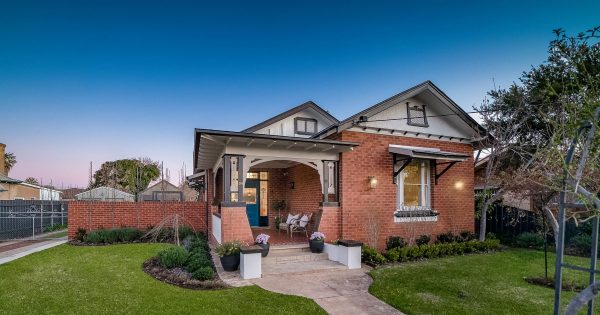 A 1940s home in the heart of Wagga that doesn't miss a beat