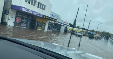 Centre of Cooma evacuated after flash flood