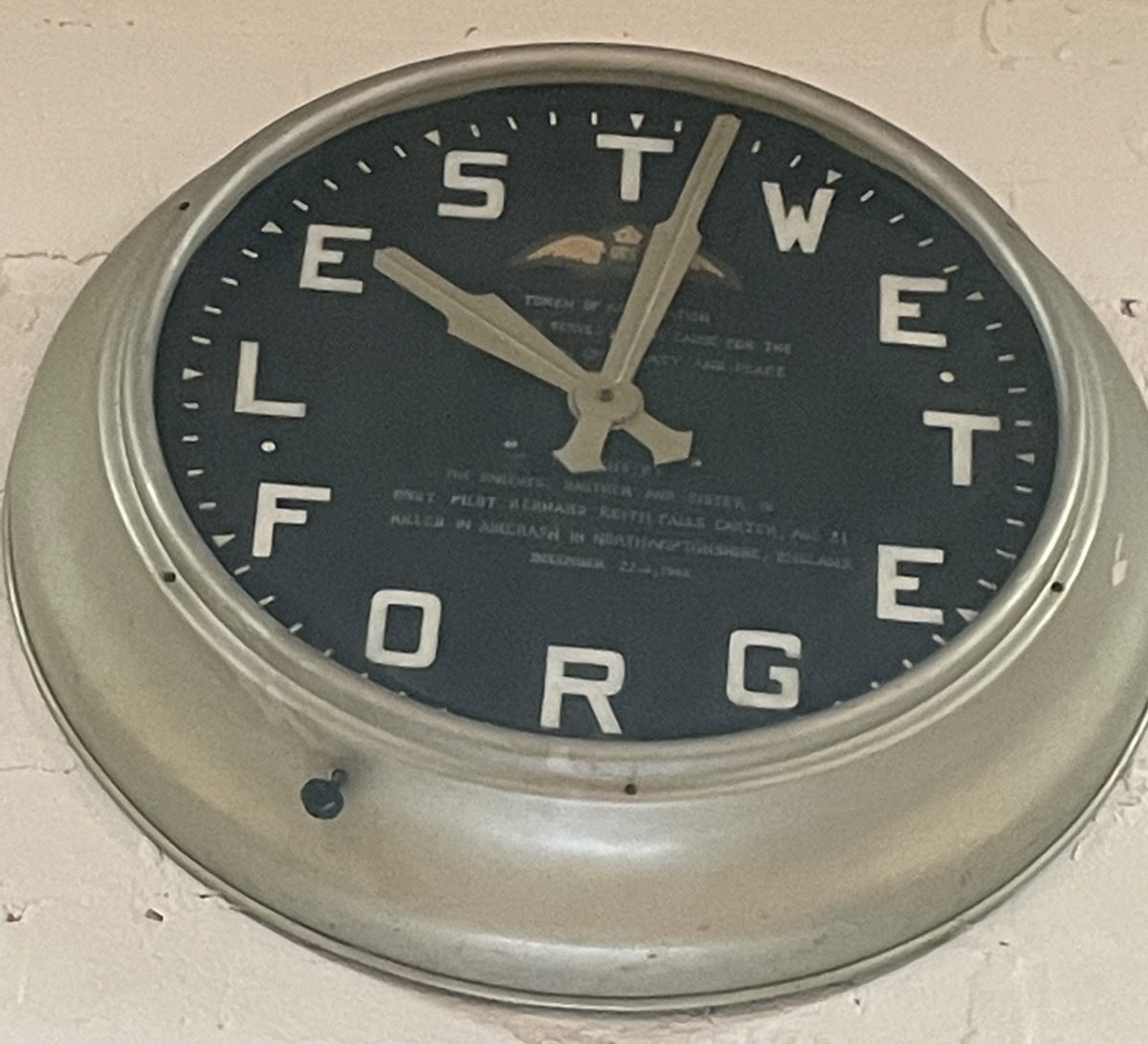 Lest We Forget clock