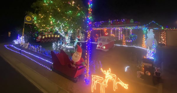 Brighten up your night with the best Christmas lights displays in the Queanbeyan area