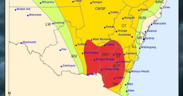 Storms, hail possible late afternoon as slow-moving trough hits Southern NSW, ACT