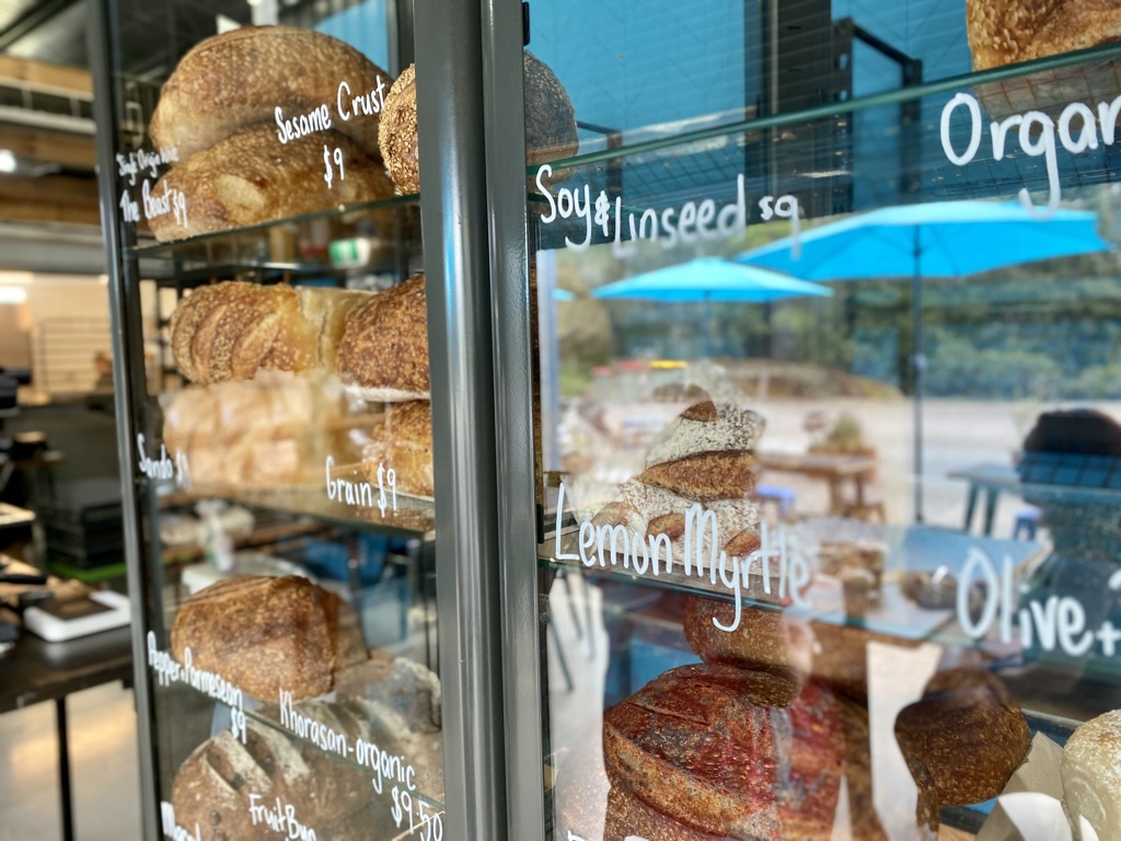 Glass cabinet with loaves.