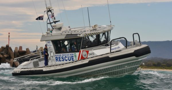 Search suspended for boater missing near Bermagui after 'extensive search'