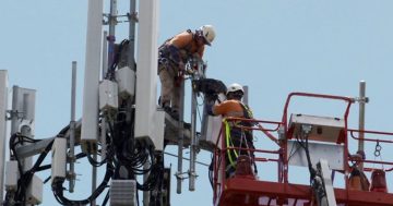 Connectivity issues in the bush under scrutiny as Aussies are invited to have their say on telecommunications