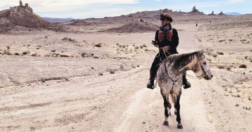 Warwick and Duncan saddle up for greatest test of horsemanship on Earth